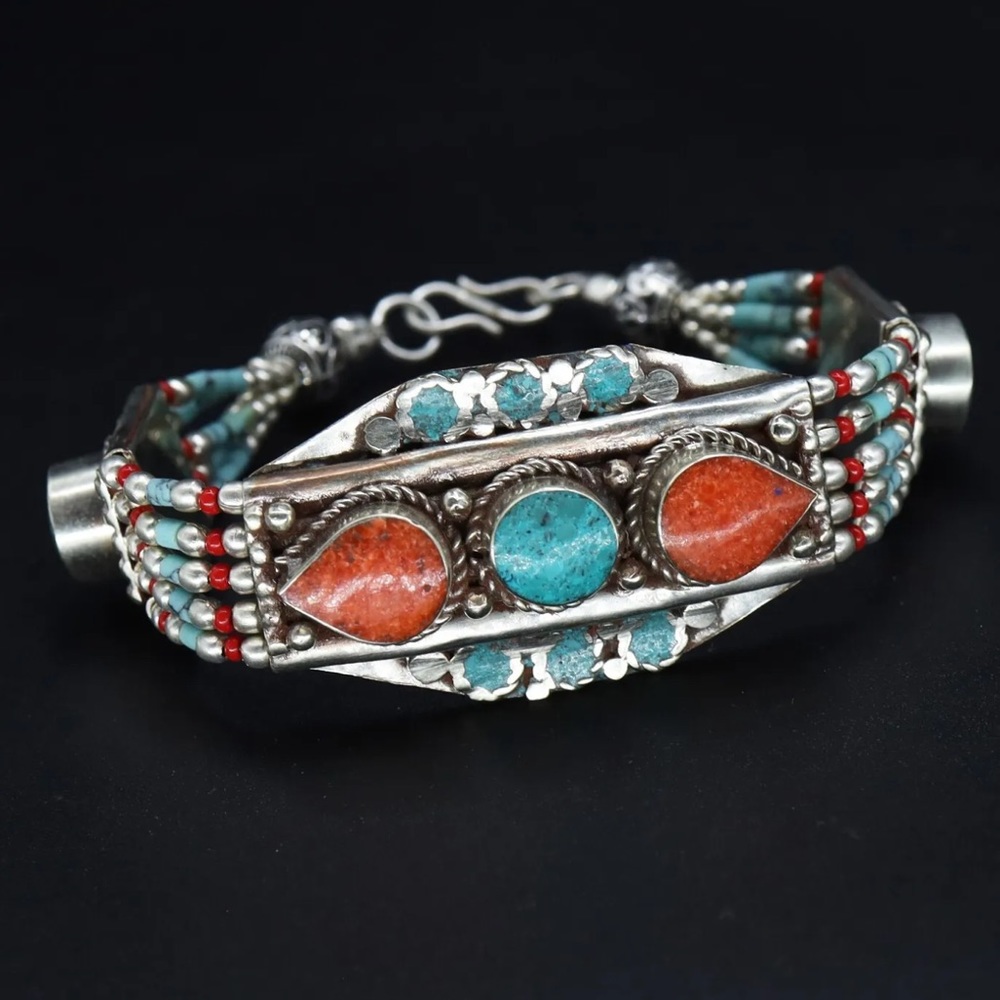 Tibetan silver gemstone ethnic bracelets - Picture 4 of 16